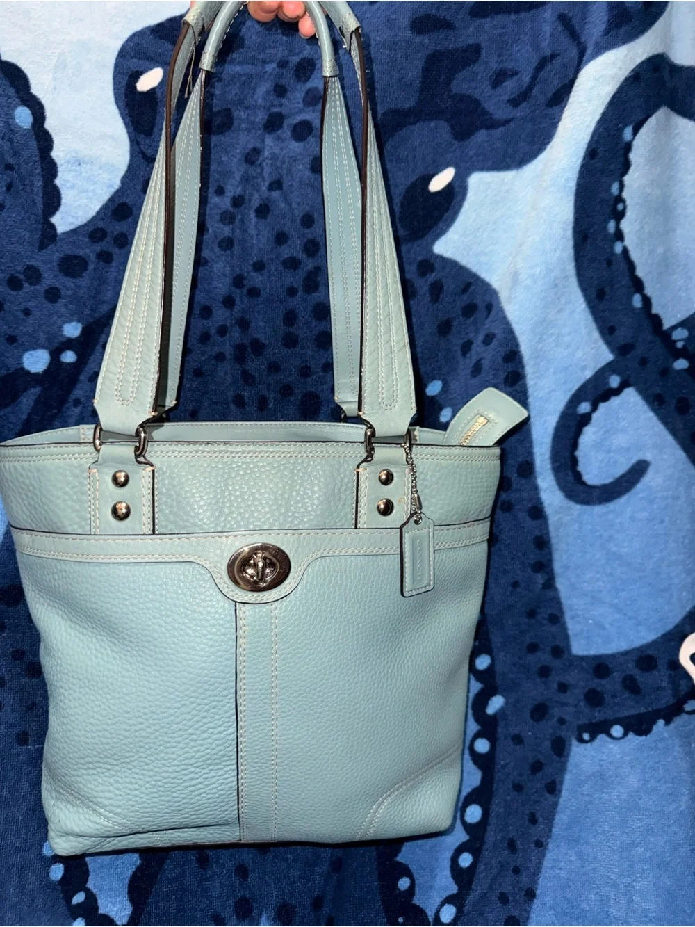 Coach Hampton Turnlock Tote Bag Pebbled Leather